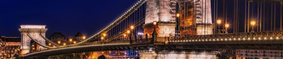cropped-chain-bridge-in-budapest